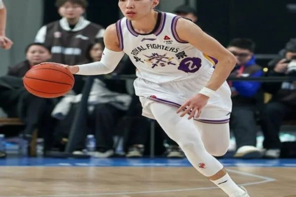 石智勇伤愈复出举重世界杯冲金牌 印尼对手状态爆棚带来巨大挑战